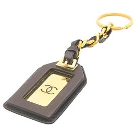 CHANEL Key Ring Charm Black Gold Tone CC Auth ar4202 Black