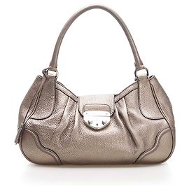 Bolsa de ombro de couro Prada Brown Sound Lock Marrom Bronze