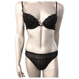 Autre Marque Conjunto de lingerie de renda preta e strass rosa Preto