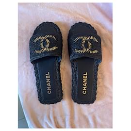 Chanel-Sandalias-Negro