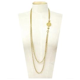 Chanel-VINTAGE CHANEL NECKLACE 1970 NECKLACE CC MEDALLION CHAIN NECKLACE IN GOLD METAL-Golden