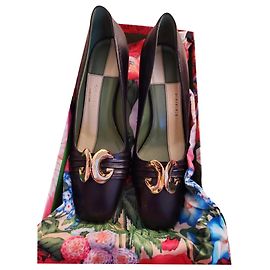 Escarpins Gucci en cuir noir 38 Noir