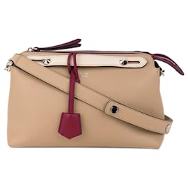 Fendi-Sacoche en cuir marron Fendi By The Way-Marron,Beige