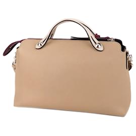 Fendi-Sacoche en cuir marron Fendi By The Way-Marron,Beige