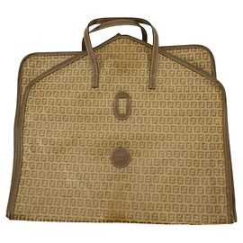 Fendi Monogram FF Zucca Crystal Kleidersack Andere