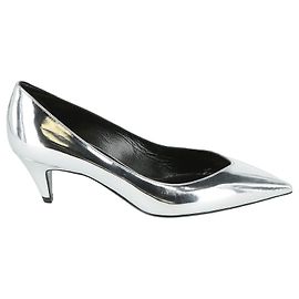 Saint Laurent Charlotte Pumps aus Metallic-Leder Silber Metallisch