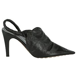 Bottega Veneta Mules in pelle a punta Nero