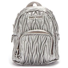 Miu Miu Miu Rucksack in Silber Silber Metallisch