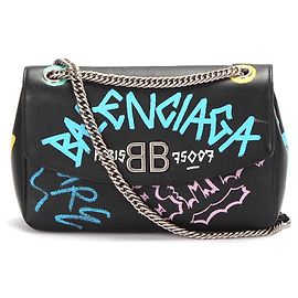 Balenciaga Bolsa de ombro com corrente Bb Round M Graffiti Graffiti 516921 de preto Preto