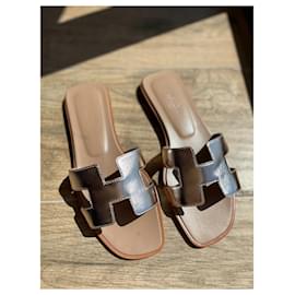 Hermès-Hermès Oran sandals-Beige,Golden,Bronze