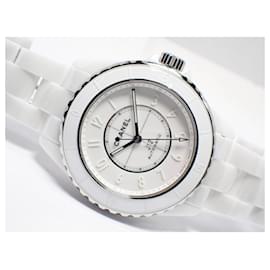 Chanel-Chanel J12 Phantom Calibre12.1 38 MM unisex Genuine unused H6186 Mens-White