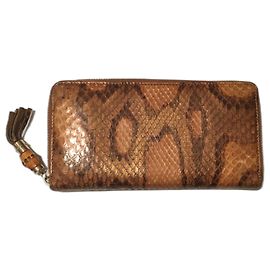 Gucci Portemonnaie Python Print Braun und Orange Leder Braun Orange Python drucken Gold hardware