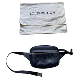 Louis Vuitton-Louis Vuitton Taïgarama belt bag-Black,Grey