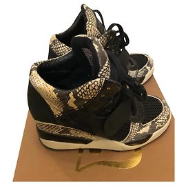 Ash Terrorismo funky Altro Stampa python