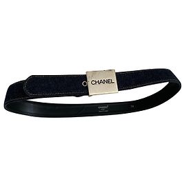 Cinto Chanel em Denim e Couro Azul Marinho com Ferragens Prateadas Azul marinho Hardware prateado