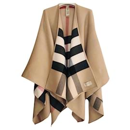 Burberry-New reversible burberry camel poncho cape with labels-Caramel,Flesh