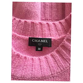 Chanel-Strickwaren-Pink