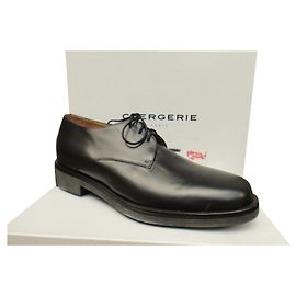derby Robert Clergerie p 42,5 Nero