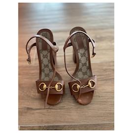 Gucci-Sandals-Brown