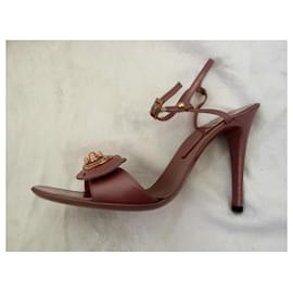 Fendi-Fendi Peonia Vernice sandals-Pink