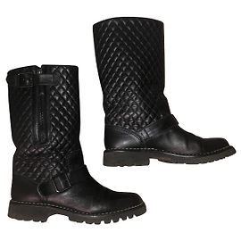 Botas Chanel de piel negra talla 37 Negro