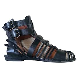 Givenchy-Givenchy gladiator sandals-Black