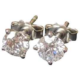 No Brand-1.00 TCW D VS2 diamant 18boucles d'oreilles en or blanc k (Goujons de fond)-Blanc