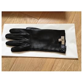 Hermès-soy-Black