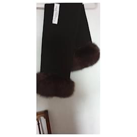 Christian Dior-Kaibe and fur scarf-Black