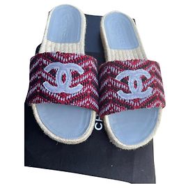 Chanel Mulas Bordeaux