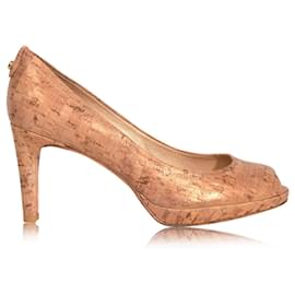 Stuart Weitzman-Stuart Weitzman Peeptoes estilo corcho-Castaño