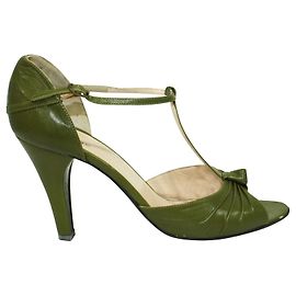 Marc Jacobs Sandálias com alça em T verde Verde
