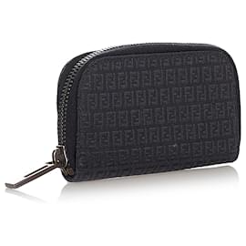 Fendi-Fendi Black Zucchino Zip Around Key Holder-Black