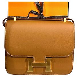 Hermès Hermes Constance 18 Bege