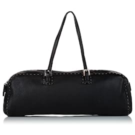 Fendi-Sac à main en cuir noir Selleria Fendi-Noir