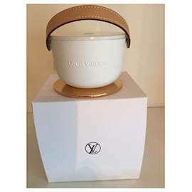 Louis Vuitton-VELA LOUIS VUITTON-Blanco roto