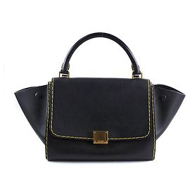 Céline Trapèze Preto