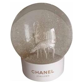 Chanel-CHANEL JOALLERIE SCHNEEBALL-Weiß