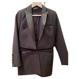 Chaqueta Alexander McQueen de seda negra Negro