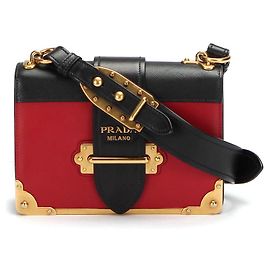 Prada Cahier Roja