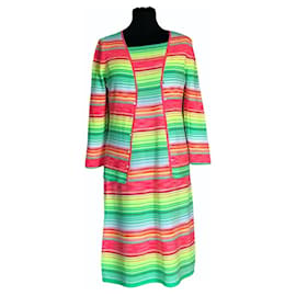 Escada Malhas Multicor