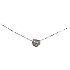Colar Boucheron "Macaron" em ouro branco, diamantes e safiras. Outro