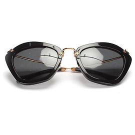 Óculos de sol Miu Miu Cat Eye Tinted em resina preta Preto