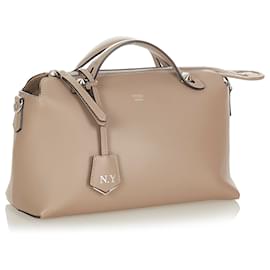 Fendi-Sacoche en cuir marron Fendi By The Way-Marron