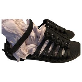 Sneakers Givenchy nere in gomma Nero