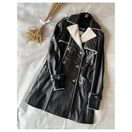 Chanel-Manteaux, Vêtements d'extérieur-Noir