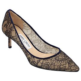 Jimmy Choo Romy Pumps aus dunkelblauer Spitze Blau