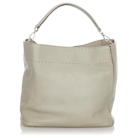 Fendi-Sacoche en cuir Selleria gris Fendi-Gris