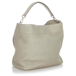 Fendi-Sacoche en cuir Selleria gris Fendi-Gris