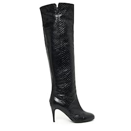 Chanel JOELHO HIGH PYTHON PRETO FR37.5 Preto